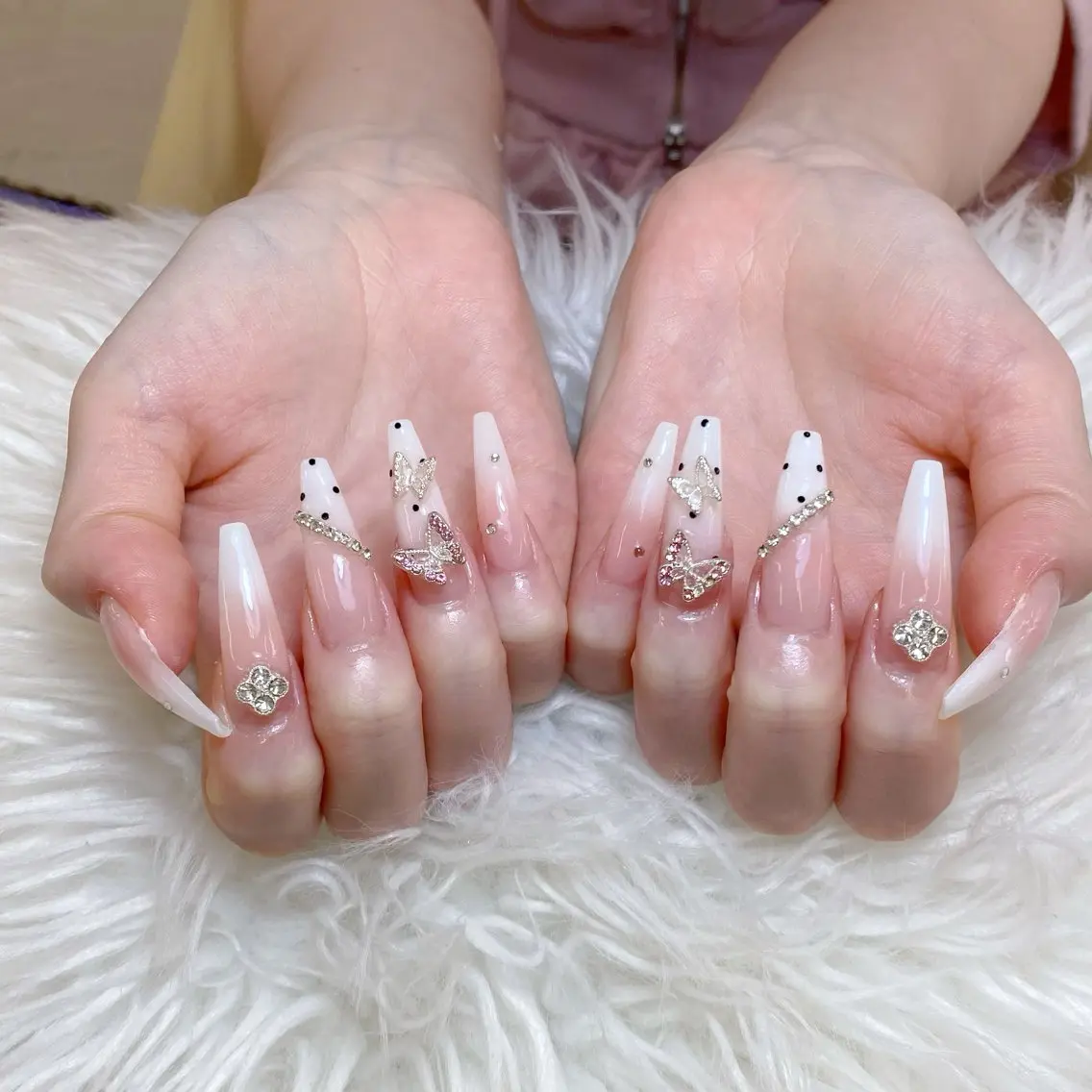 ネイル ハンドネイル ANH NAIL ゴテゴテ専門店💎のネイルデザイン