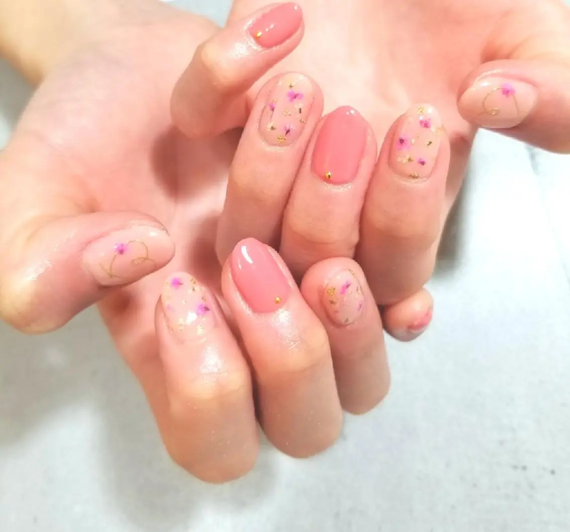 ネイル nijiiro🌈 サトウのネイルデザイン