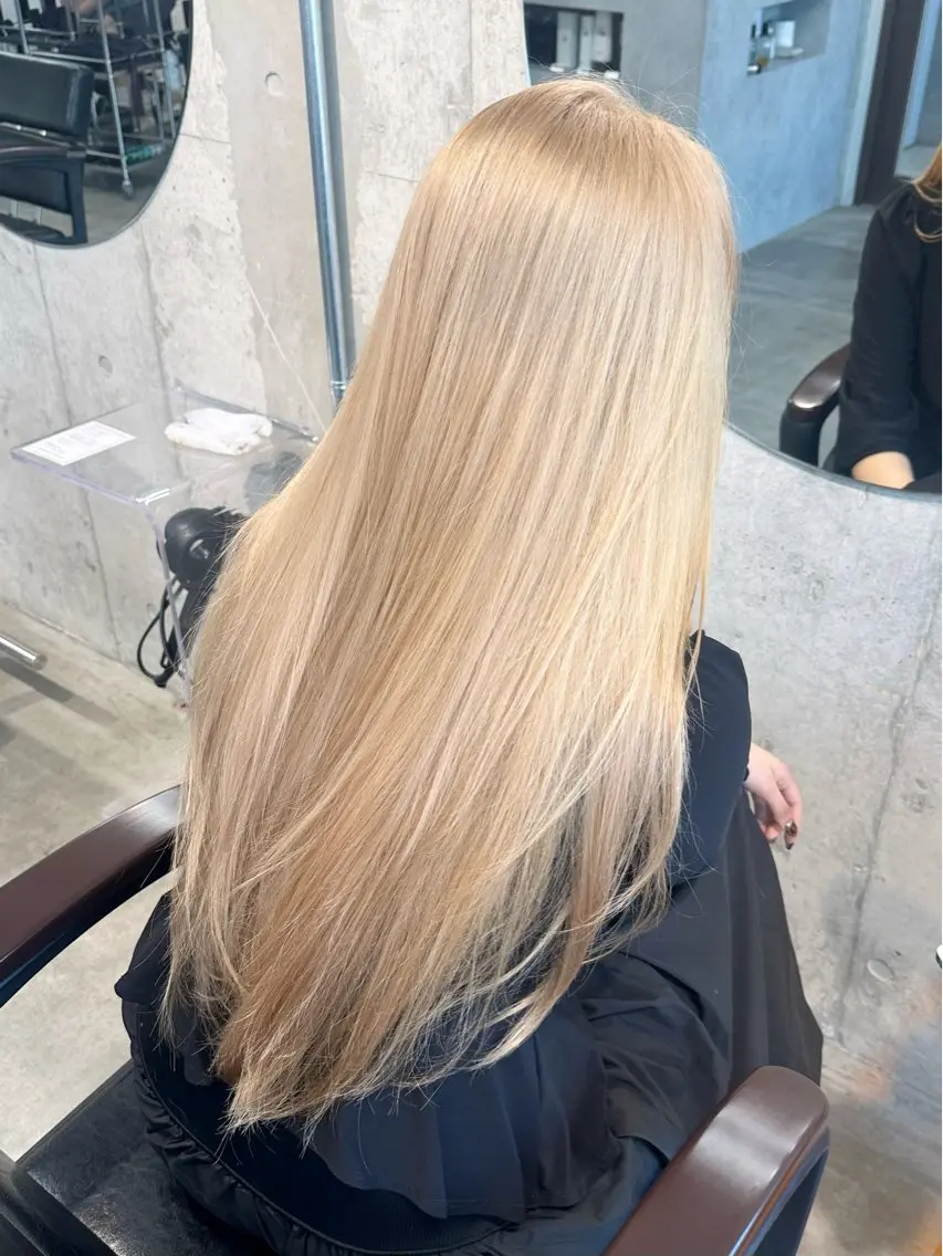 ロング ヘアカラー トリートメント 🤍ムラ修正ブリーチ 🤍原宿/YUUのヘアスタイル