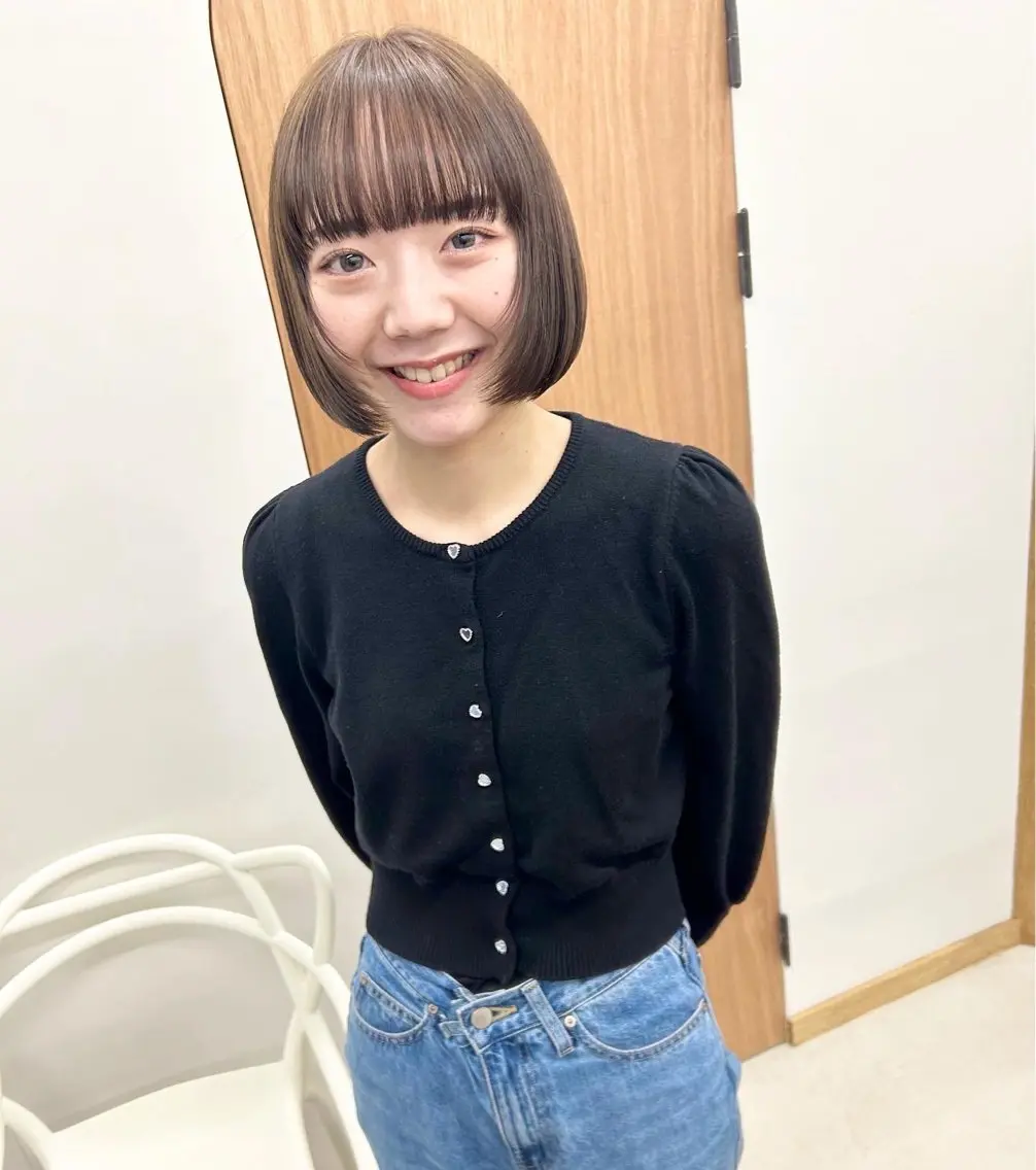 ショート カラー パーマ ヘアアレンジ ブリーチ 透明感カラー ダブルカラー ブリーチなしカラー デザインカラー/ボブ ブリーチカラー/ユリのヘアスタイル