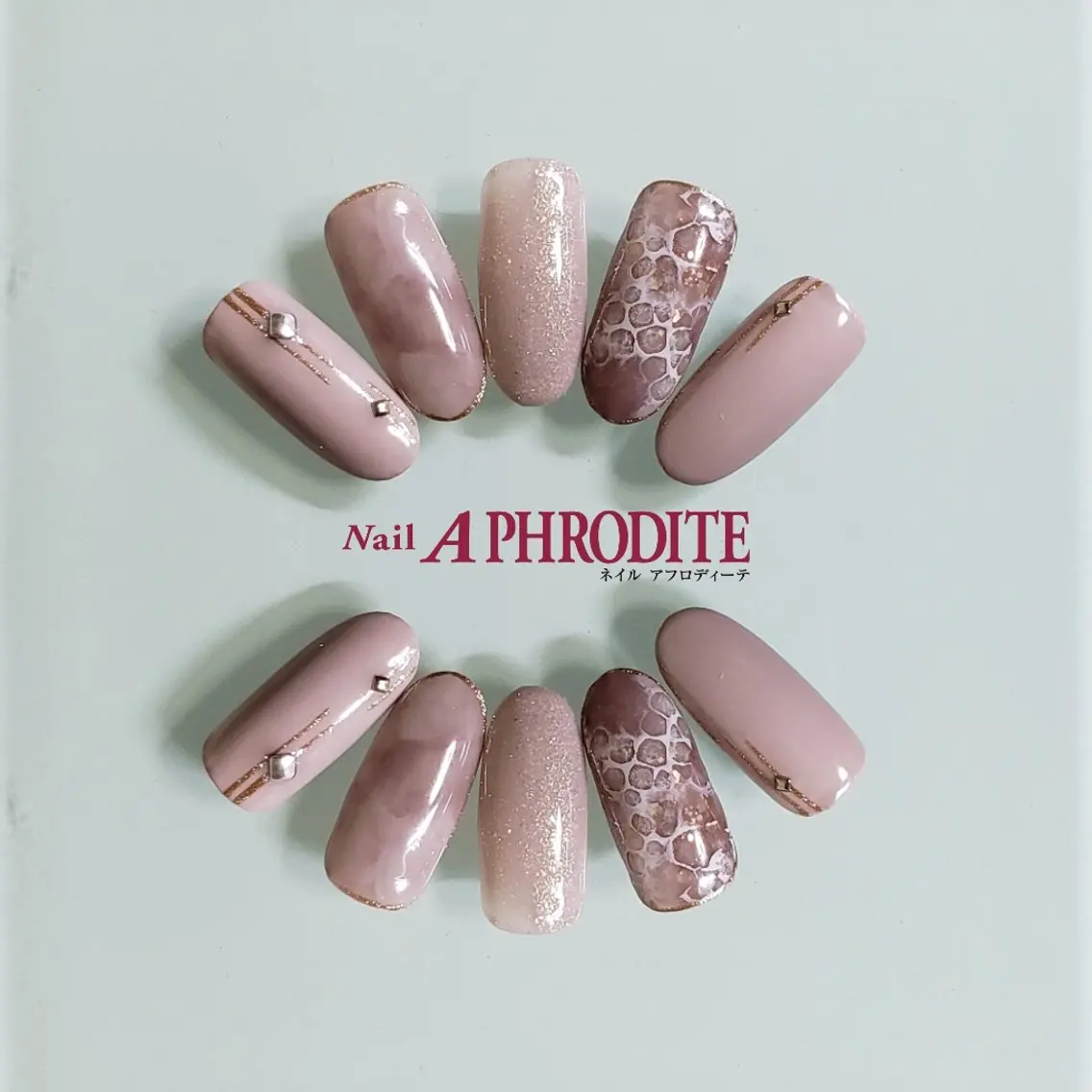 ネイル ジェルネイル ニュアンスネイル スカルプネイル ソフトジェル ネイルチップ ハンドネイル Nail Aphroditeのネイルデザイン