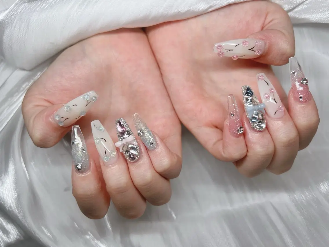 ネイル 長さ出し グラデーション キラキラネイル マグネットネイル ニュアンスネイル Lee Nails チップ長さだし専門店のネイルデザイン