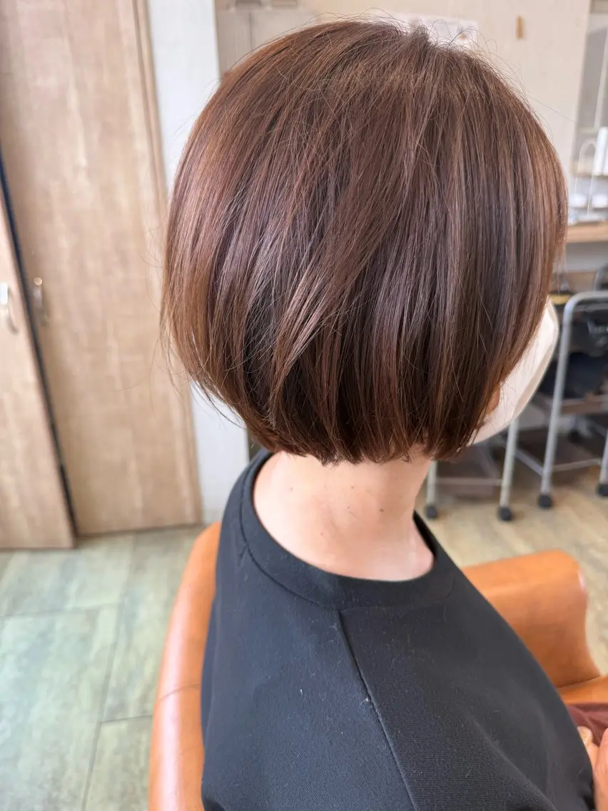 カラー✖️ブロー(簡単な仕上げ・ストレート・巻き髪) ショート(耳下まで)の方限定❣️の写真