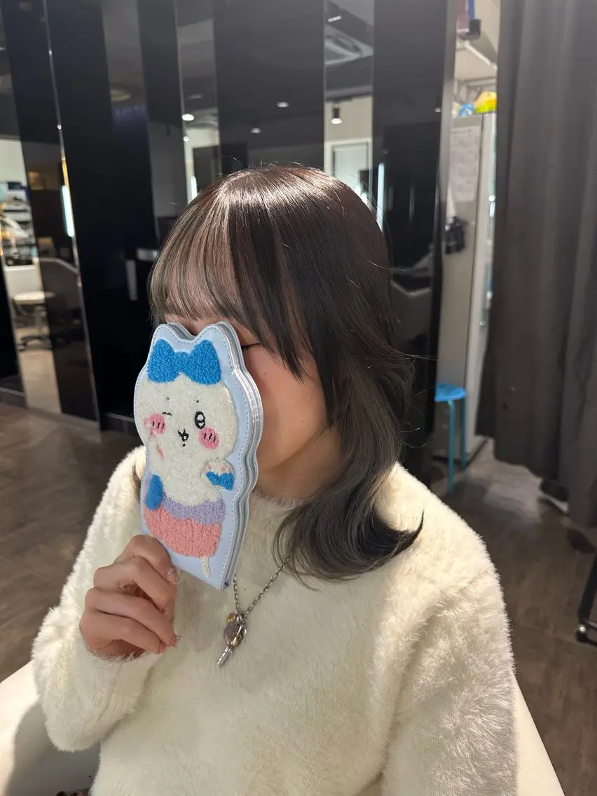 ミディアム ヘアカラー レイヤー/艶カラー ROKUのヘアスタイル