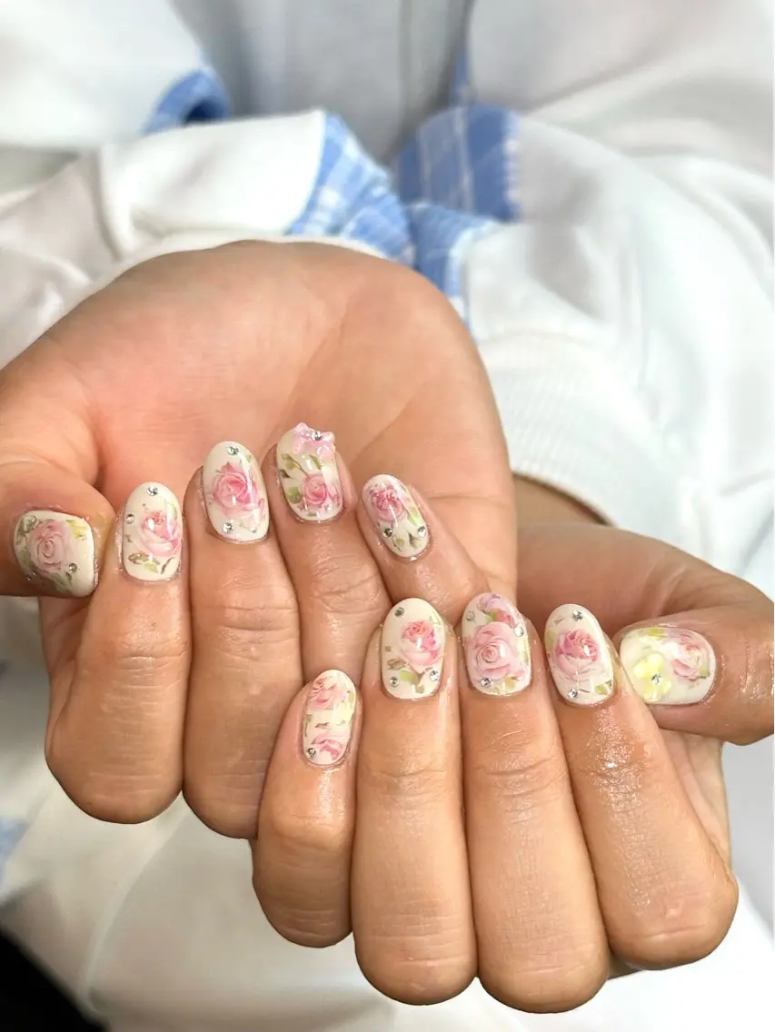 ネイル ハンドネイル Eym. nailのネイルデザイン