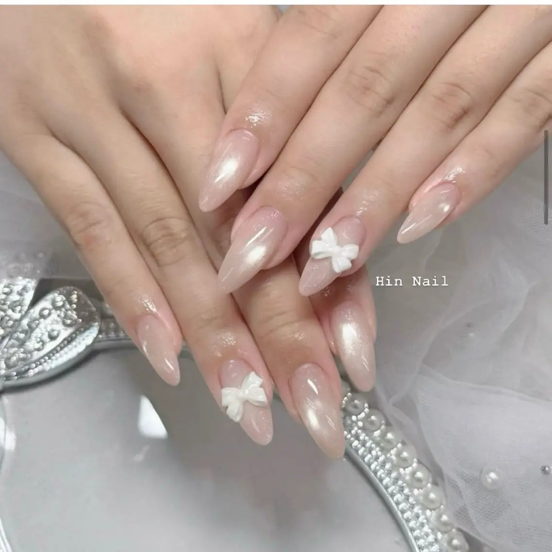 ネイル アニマル柄 ブラウン チークネイル ドット フットネイル ハンドネイル HIN NAILのネイルデザイン