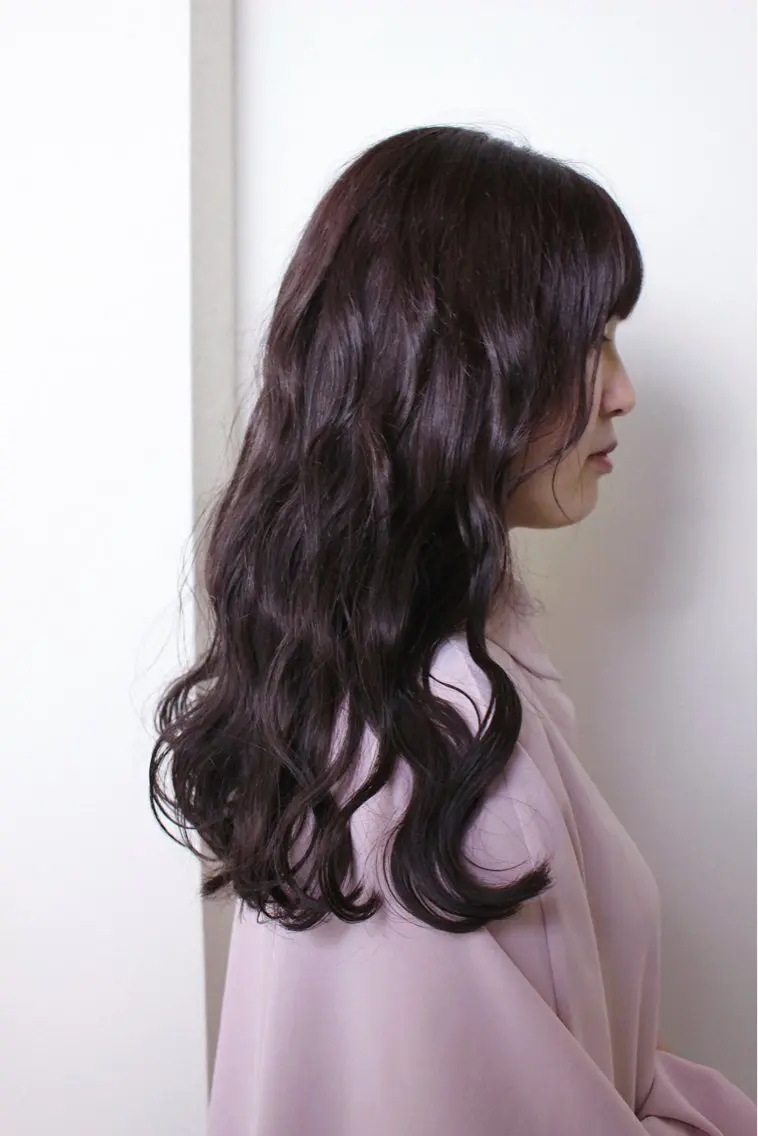 ロング カラー ブラウンカラー パープルカラー パープルブラウン カット ヘアカラー 土居 正季のヘアスタイル