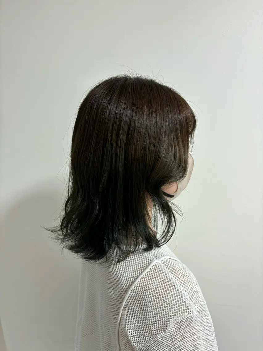 カラー ブリーチ 透明感カラー ブリーチなしカラー オオカメ ユヅキのヘアスタイル