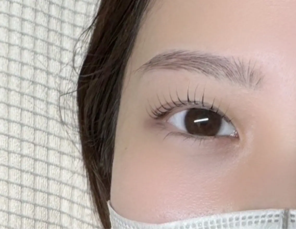 セットでお得に！まつパ＋アイブロウ👀の写真