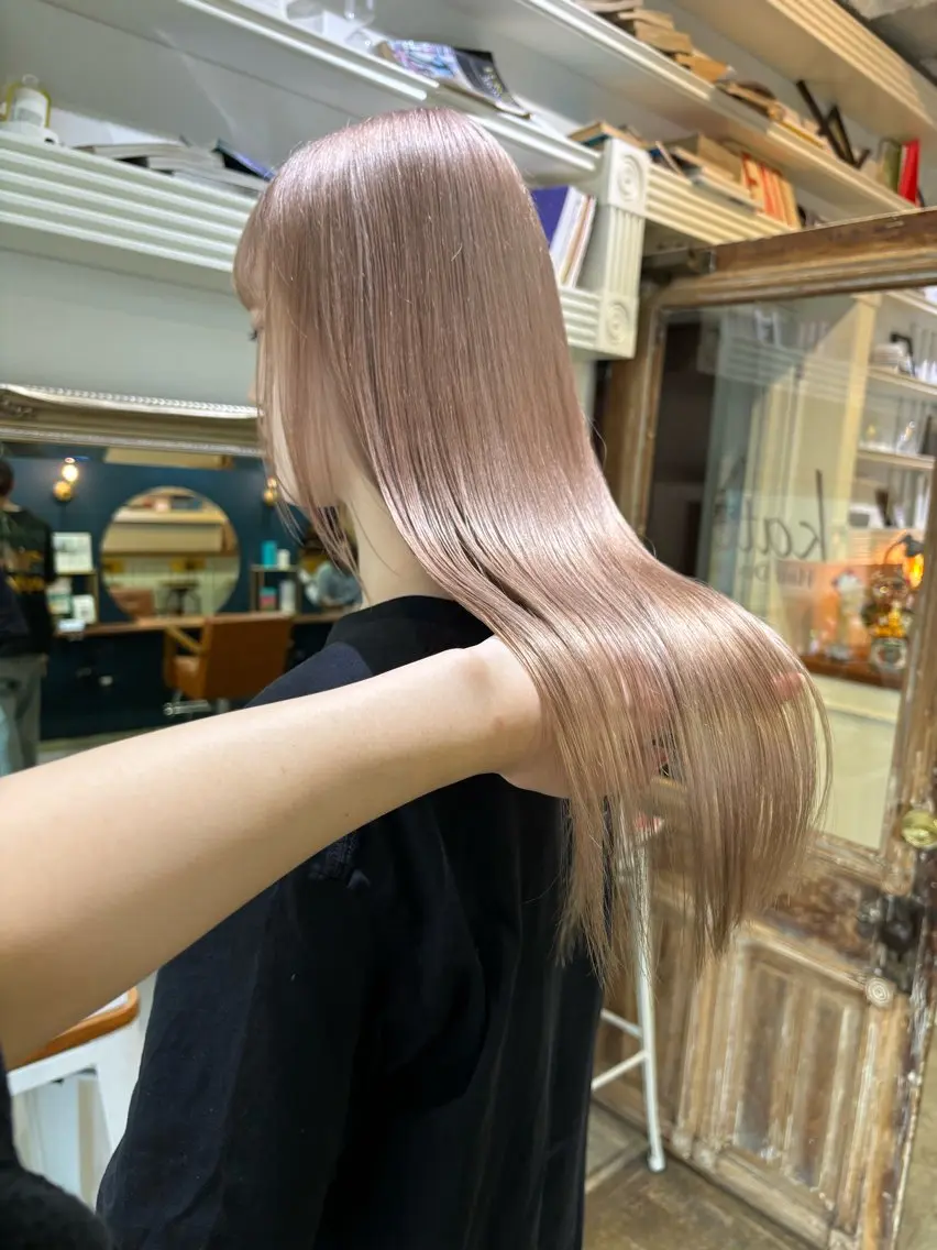 ロング カラー ヘアアレンジ ヘアカラー トリートメント ヘッドスパ ヘアセット 山口 樹里のヘアスタイル