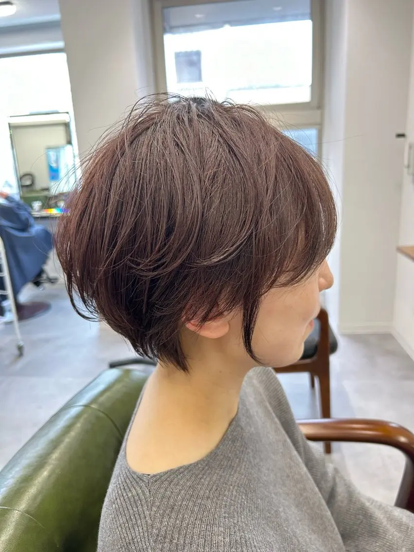 ショート カラー ショートヘア カット ヘアカラー トリートメント SHAFT Ieiriのヘアスタイル