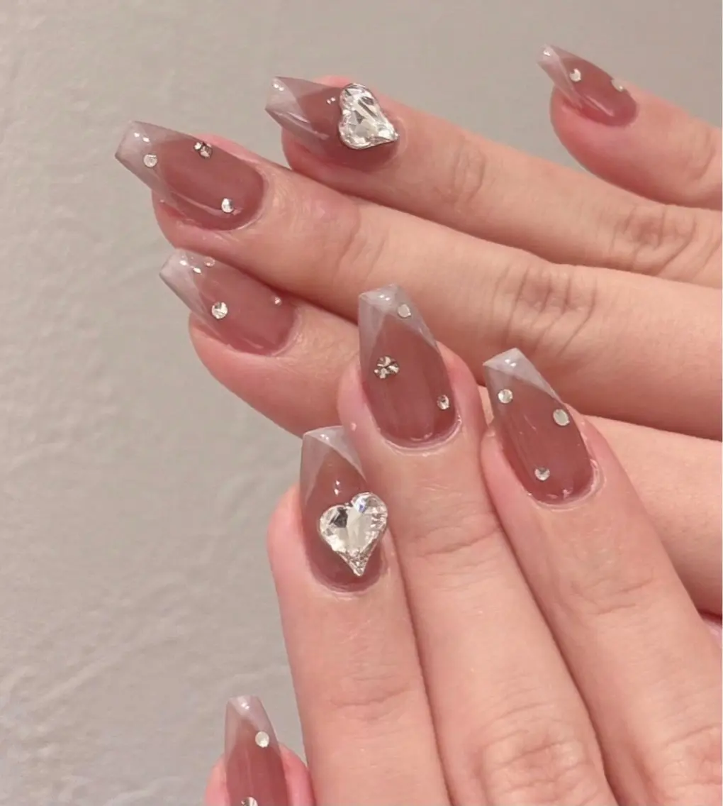 ネイル YumiNail 長さだし&ハンドケアのネイルデザイン