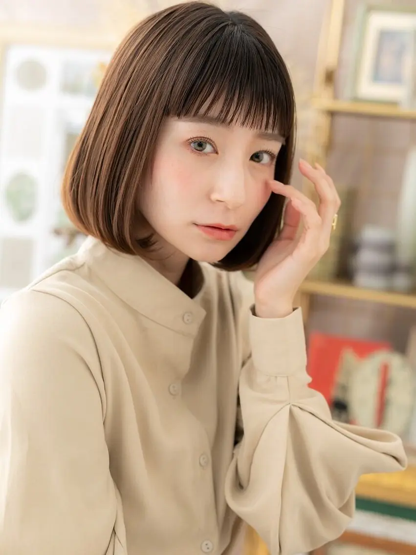 切りっぱなしボブ✂️( トリートメント＋サロンでも行っているプチスパ付き )の写真