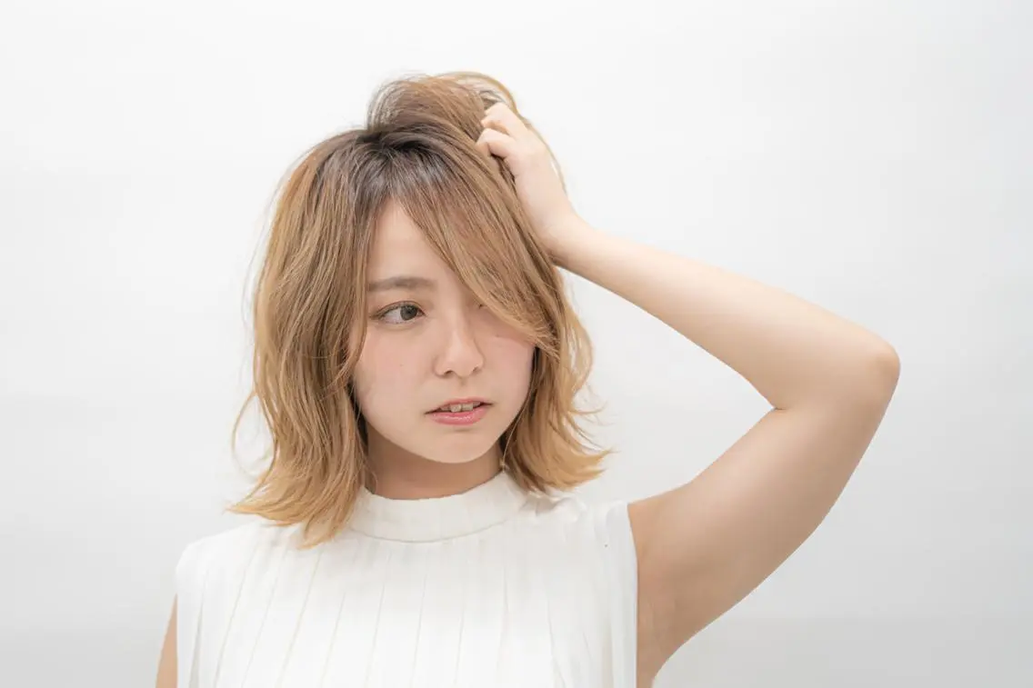 【朝のお手入れをもっと楽に☆】カット+前髪縮毛矯正+薬剤除去の写真