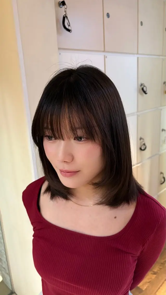 ミディアム パーマ ミディアムパーマ レイヤーカット ストレートパーマ 北田 あいみのヘアスタイル