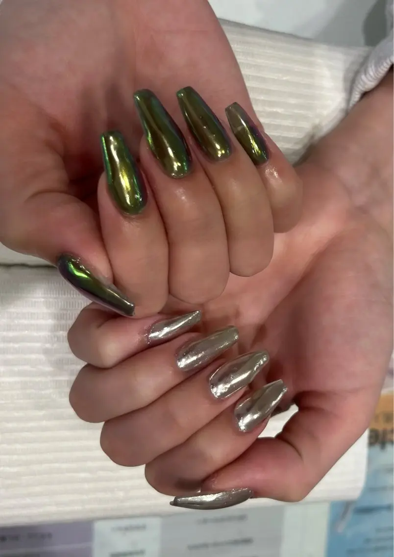 ネイル ロングネイル ミラーネイル ニュアンスネイル ❀pom nail❀ aya.のネイルデザイン