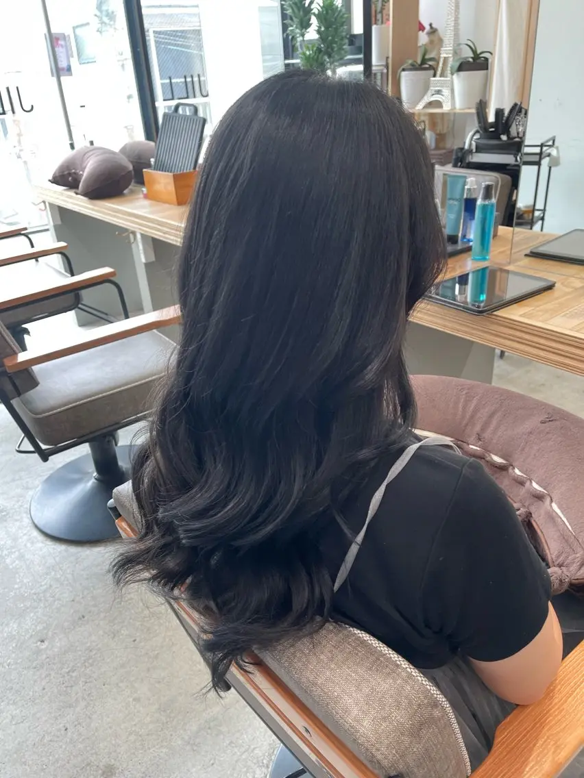 ロング カット ヘアカラー トリートメント かめい りなのヘアスタイル