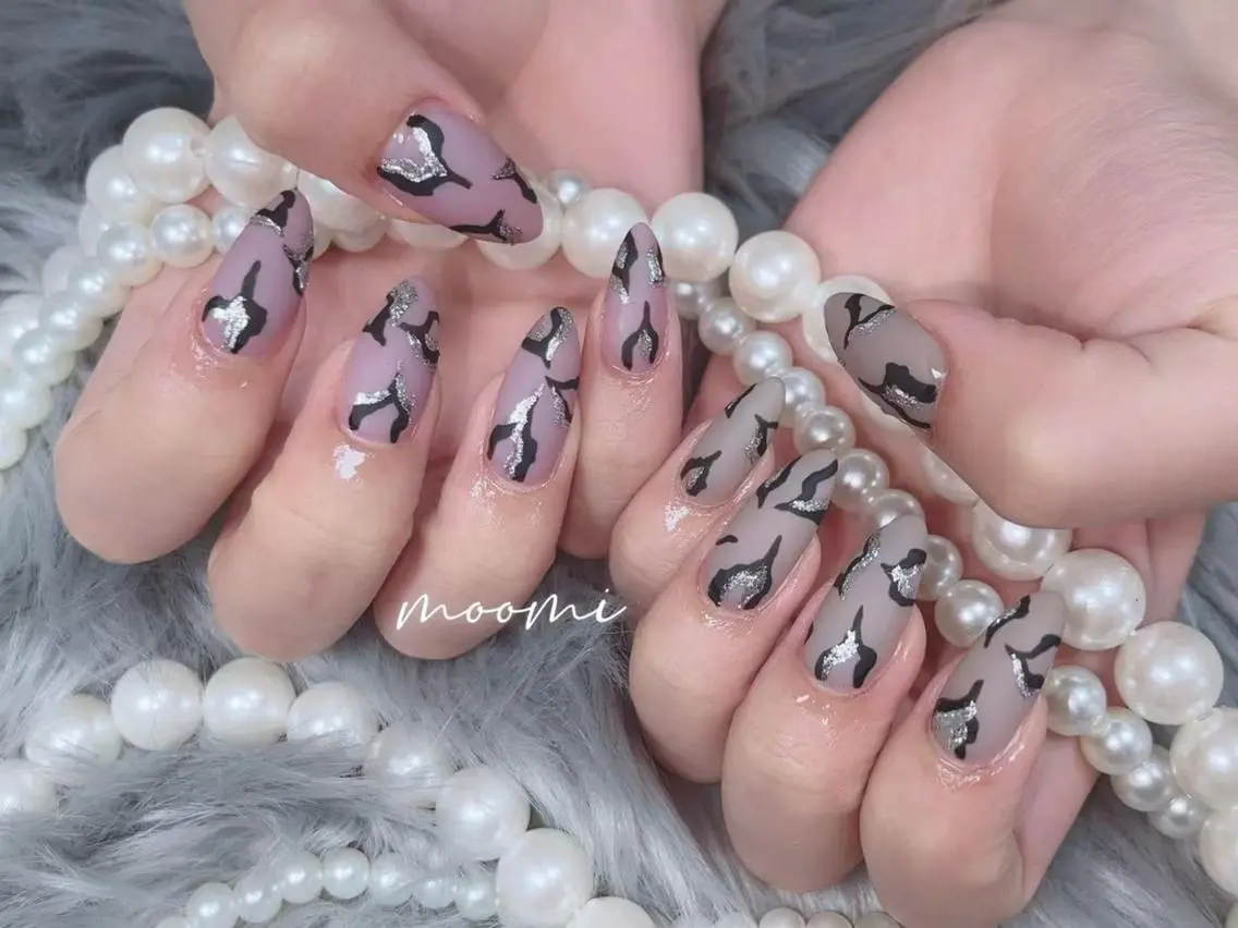ネイル 長さ出し ジェルネイル グラデーション 韓国ネイル マグネットネイル moomi nail スカルプ専門のネイルデザイン