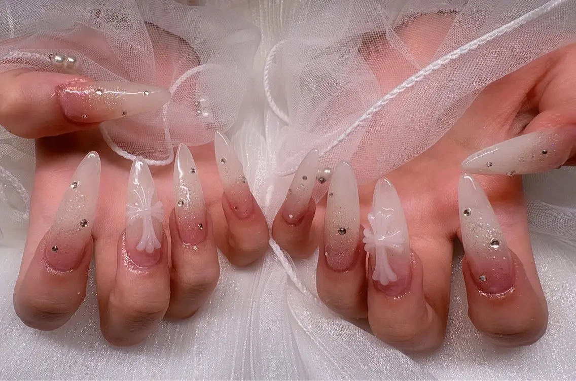 ネイル ハンドネイル nail salon ELUのネイルデザイン