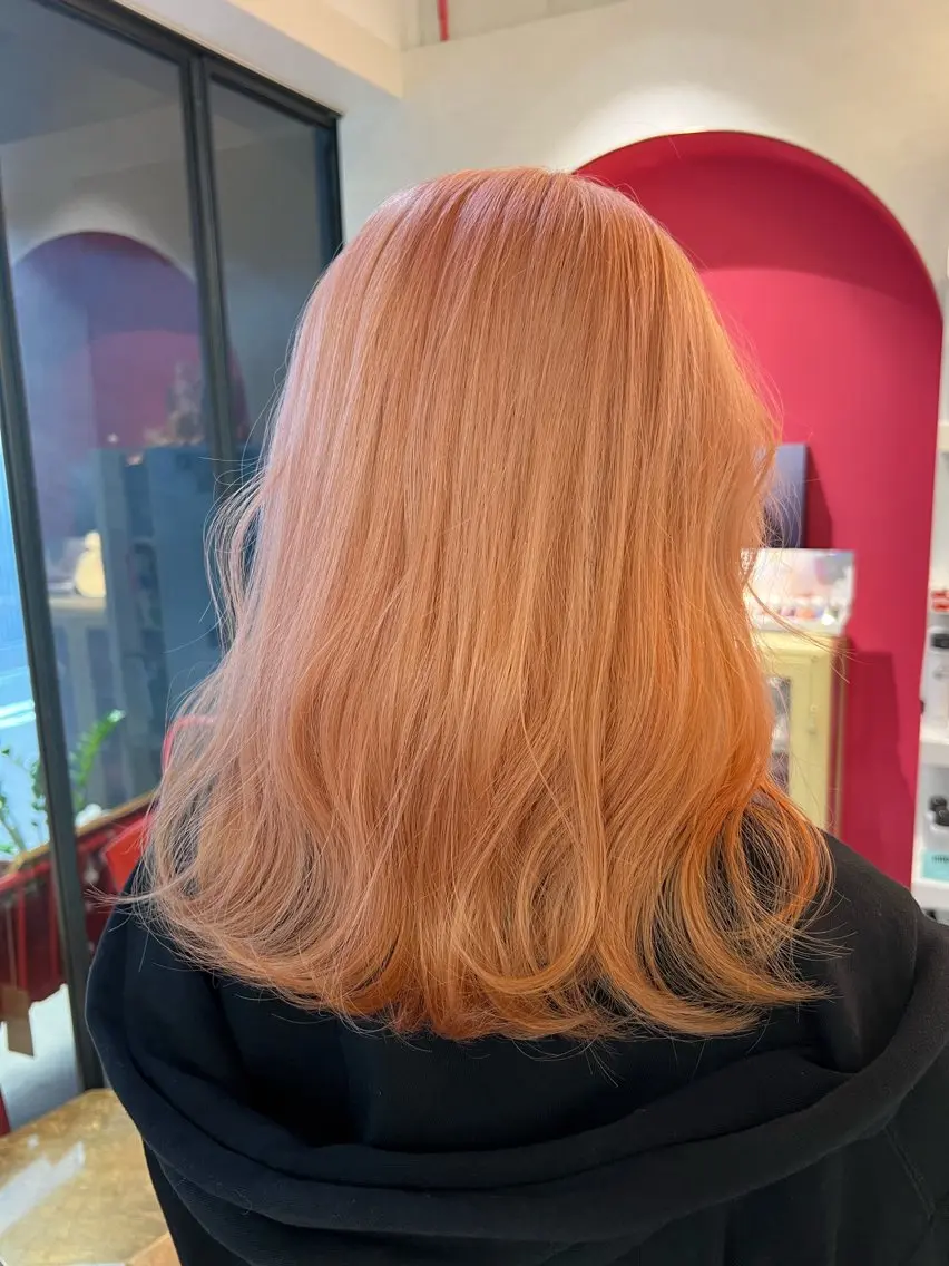 ミディアム カット ヘアカラー 浅井 大雅のヘアスタイル
