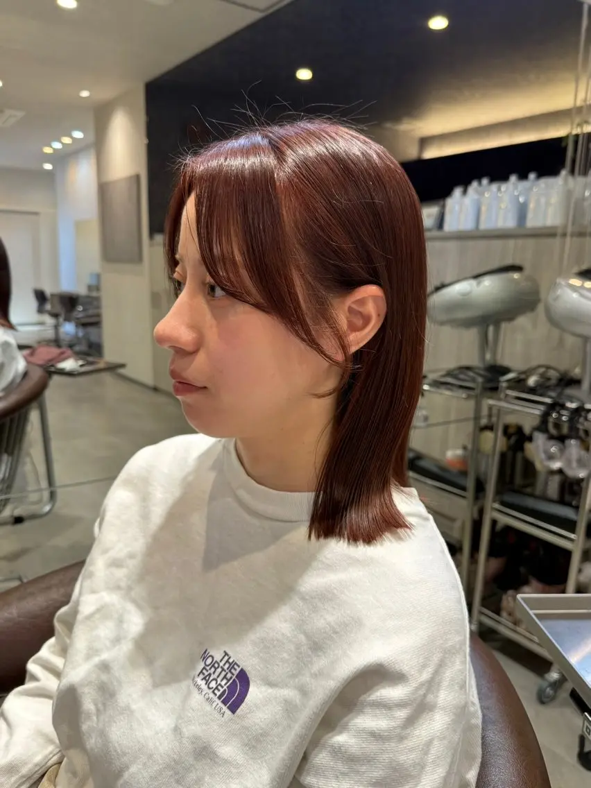 前髪顔まわりcutの写真