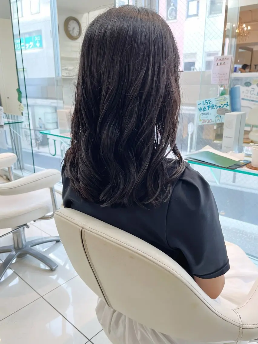 セミロング パーマ アレンジ&ショート 💙YUKINOのヘアスタイル