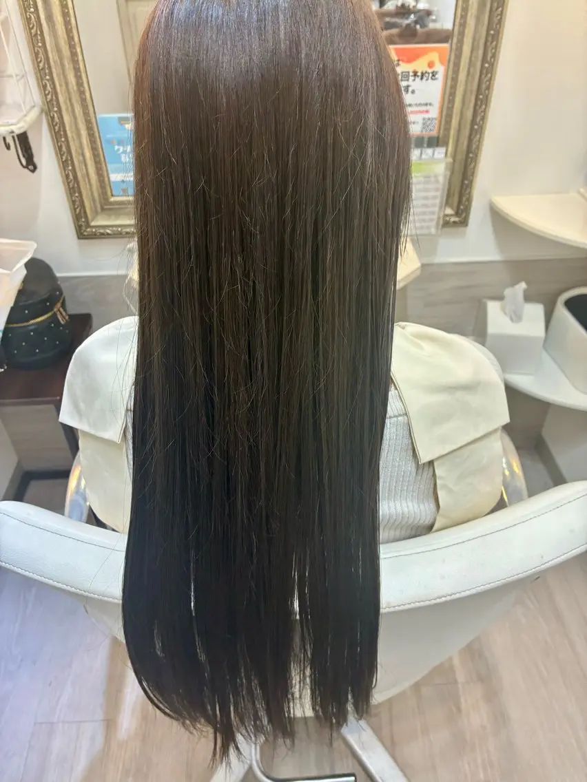 ロング カラー ヘアカラー トリートメント ✨透明感カラー✨ ☘️くすみカラー☘️のヘアスタイル