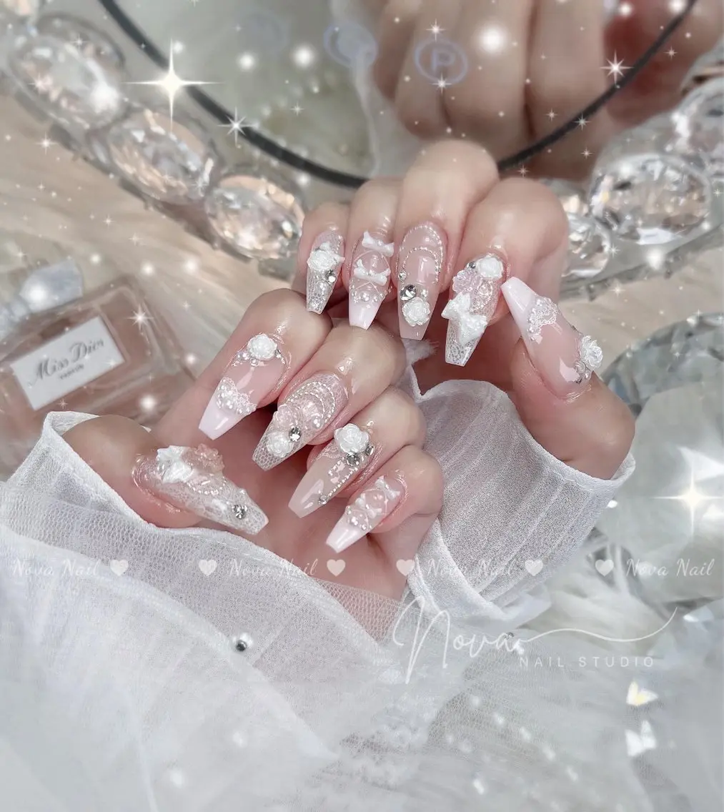 ネイル ハンドネイル ハンドケア Kitty Nail Novaのネイルデザイン