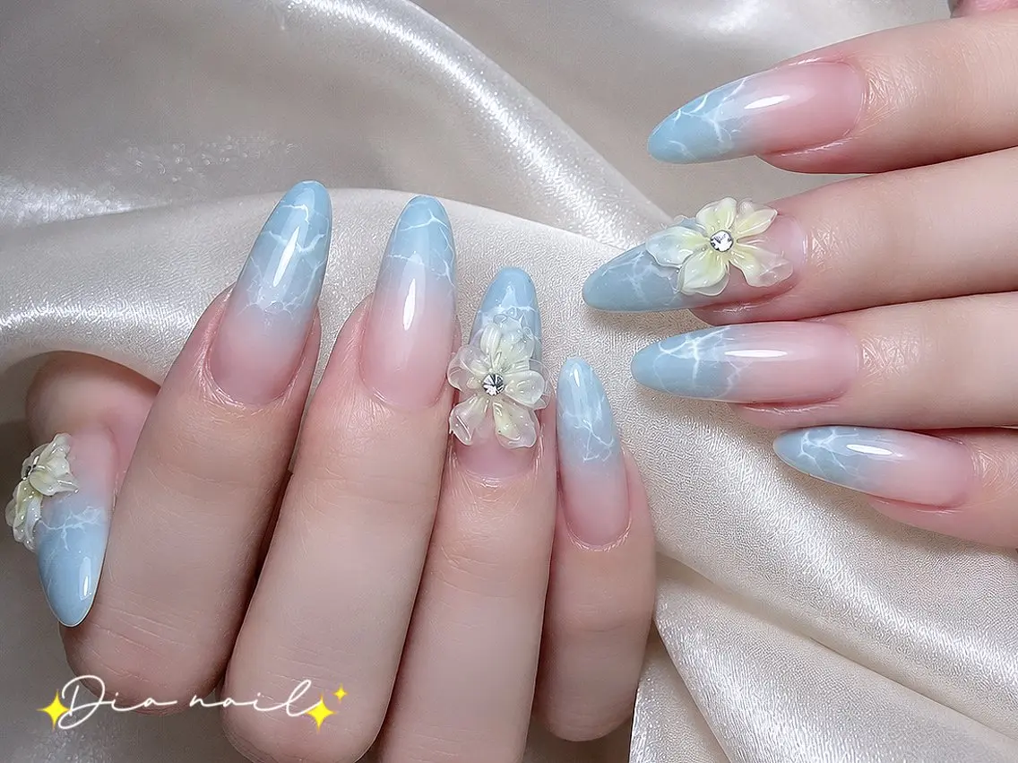 ネイル フットネイル 韓国ネイル レース マグネットネイル ニュアンスネイル ハンドネイル Dia nail サロンのネイルデザイン