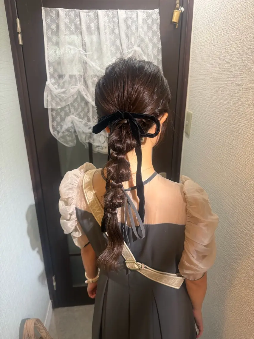 ロング ヘアアレンジ ココシャル miranoのヘアスタイル