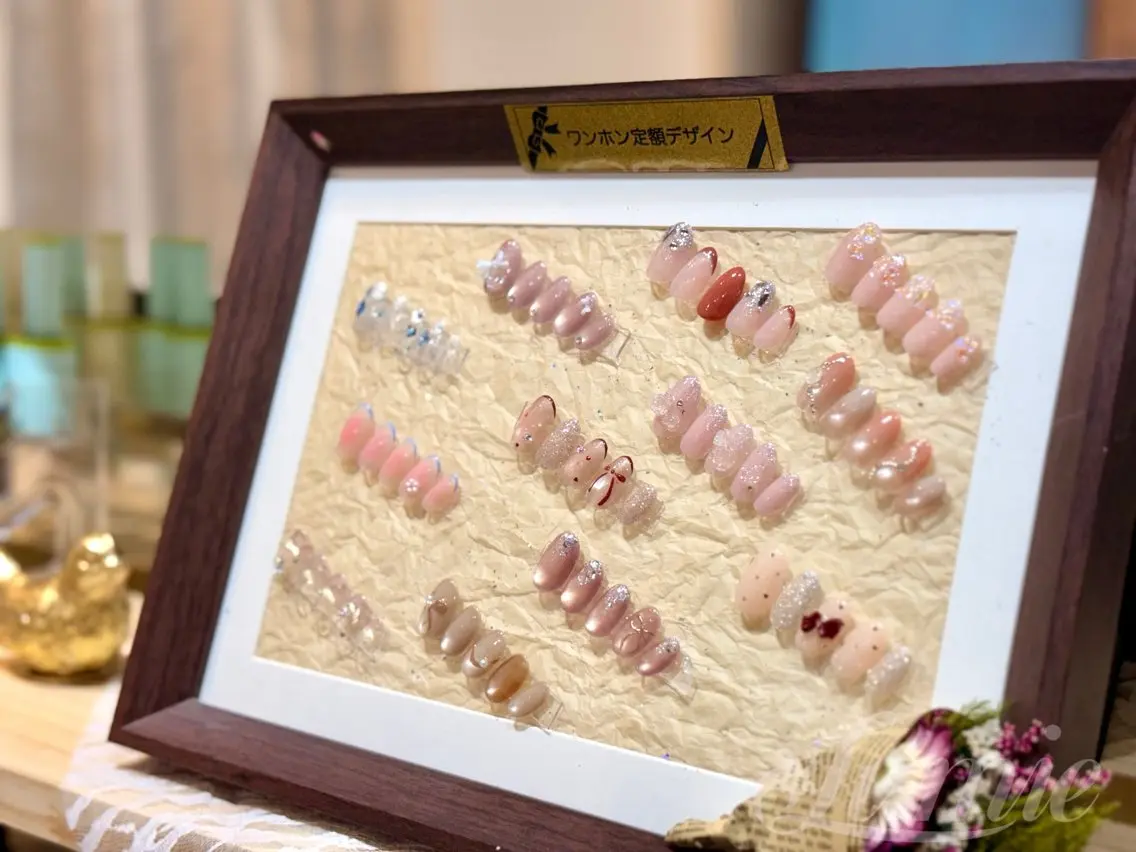 オフ込み🦋定額ワンホンネイル🦋の写真
