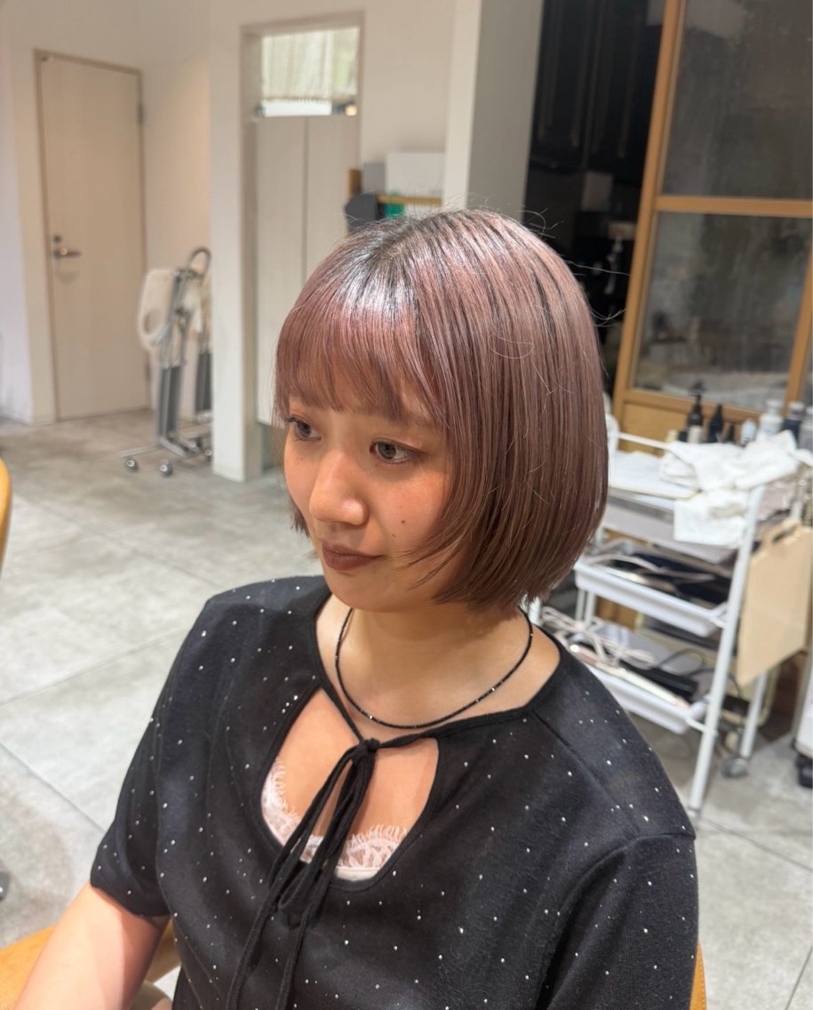 ショート カット 小西 舞依のヘアスタイル