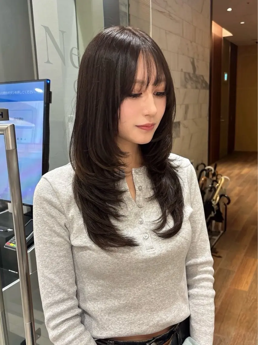 ロング カラー カット ヘアカラー トリートメント 韓国ヘア🍒渡辺 咲🍒のヘアスタイル