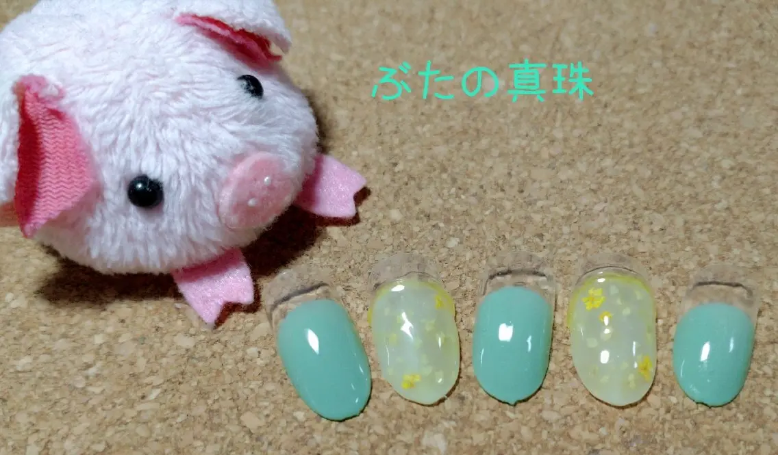 ネイル 林 珠里のネイルデザイン