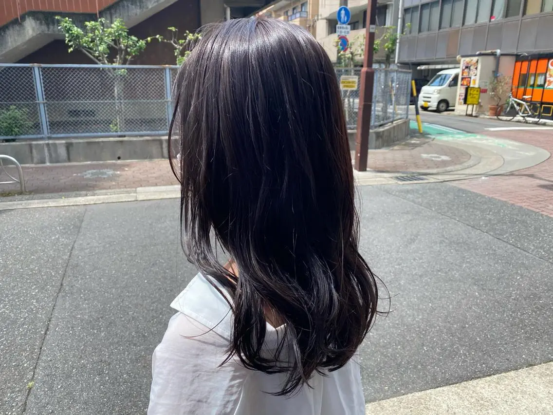 セミロング カラー 透明感カラー ダークグレー CARICIA🌱 masaeのヘアスタイル
