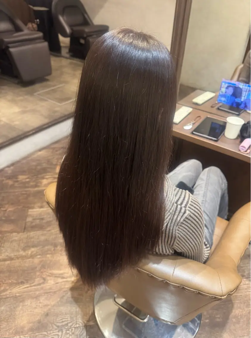 ロング カラー ヘアカラー 赤井 春名のヘアスタイル