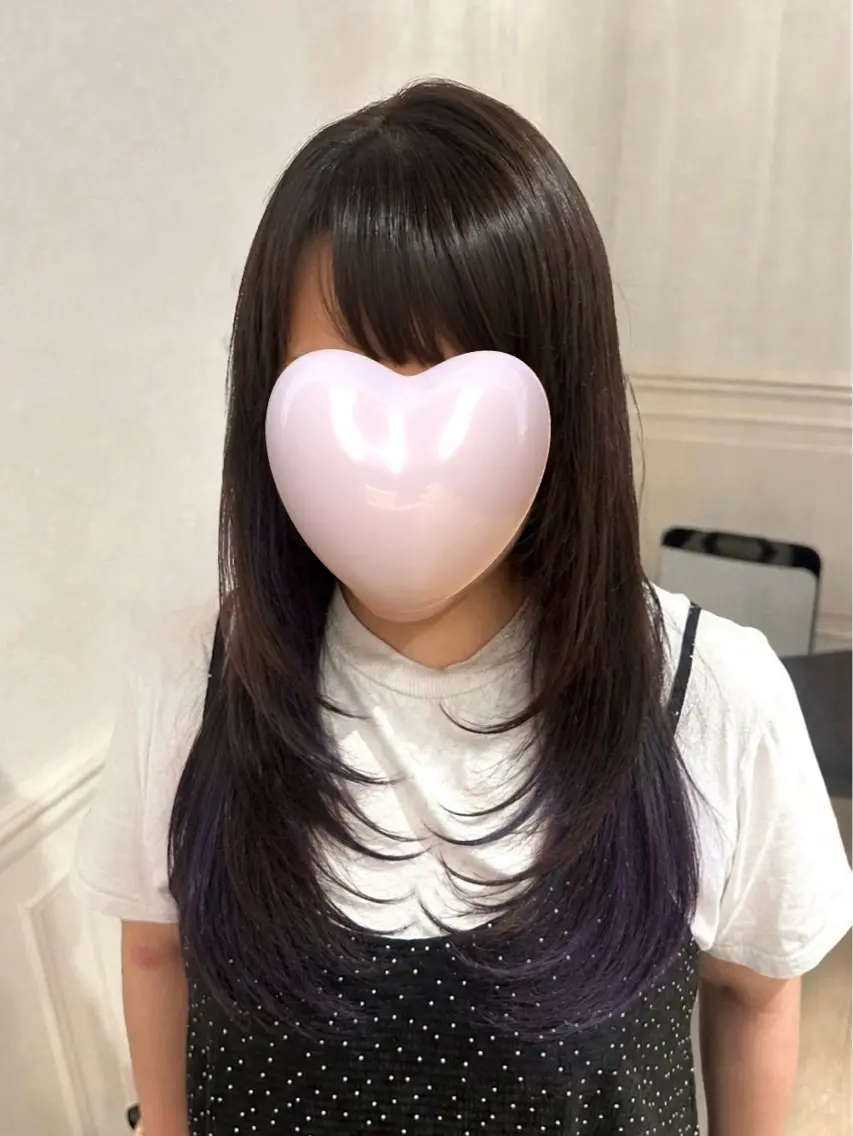 ロング 透明感ブリーチなし Wカラー / 田村のヘアスタイル
