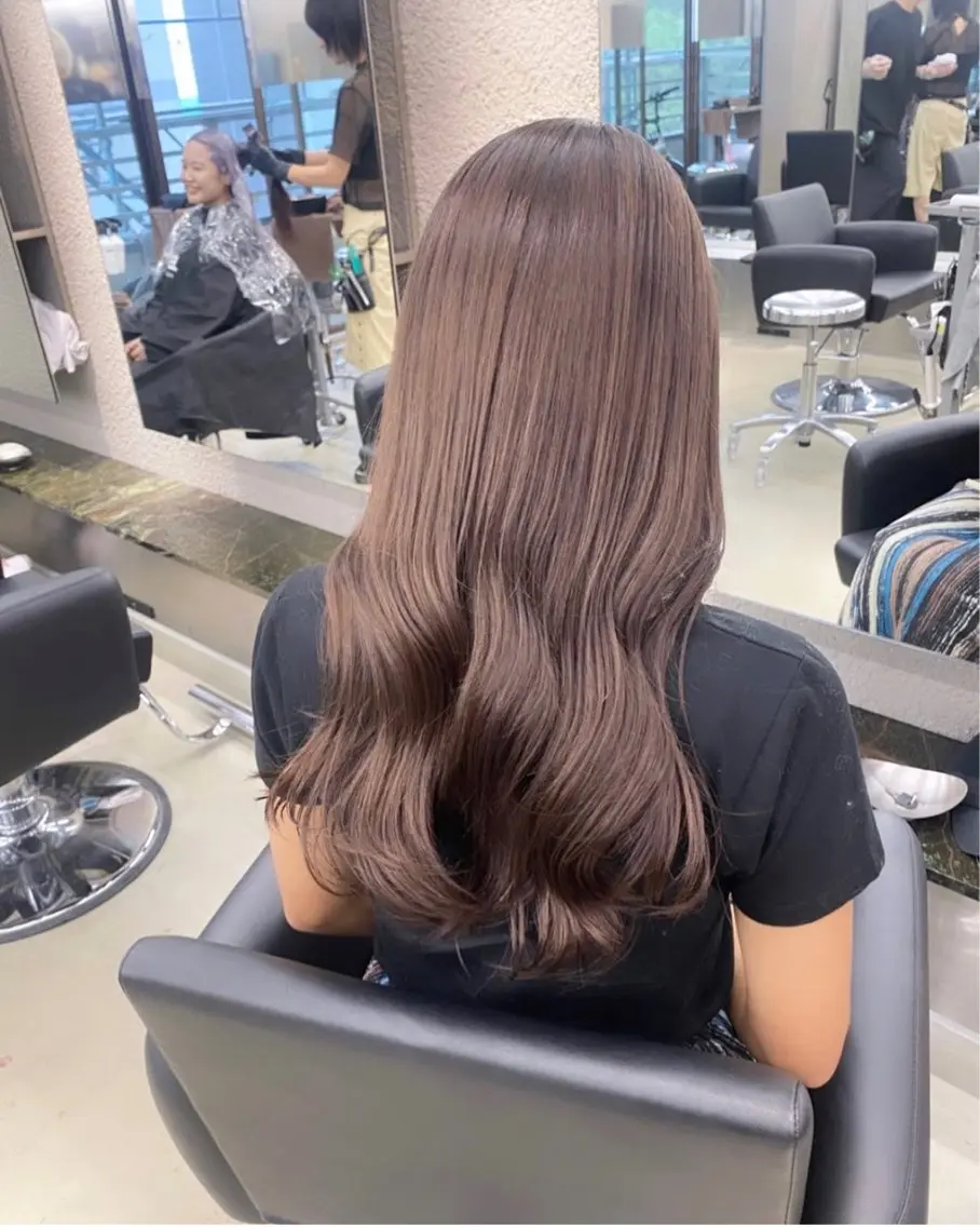 カラー ブリーチ PELE Nagomiのヘアスタイル