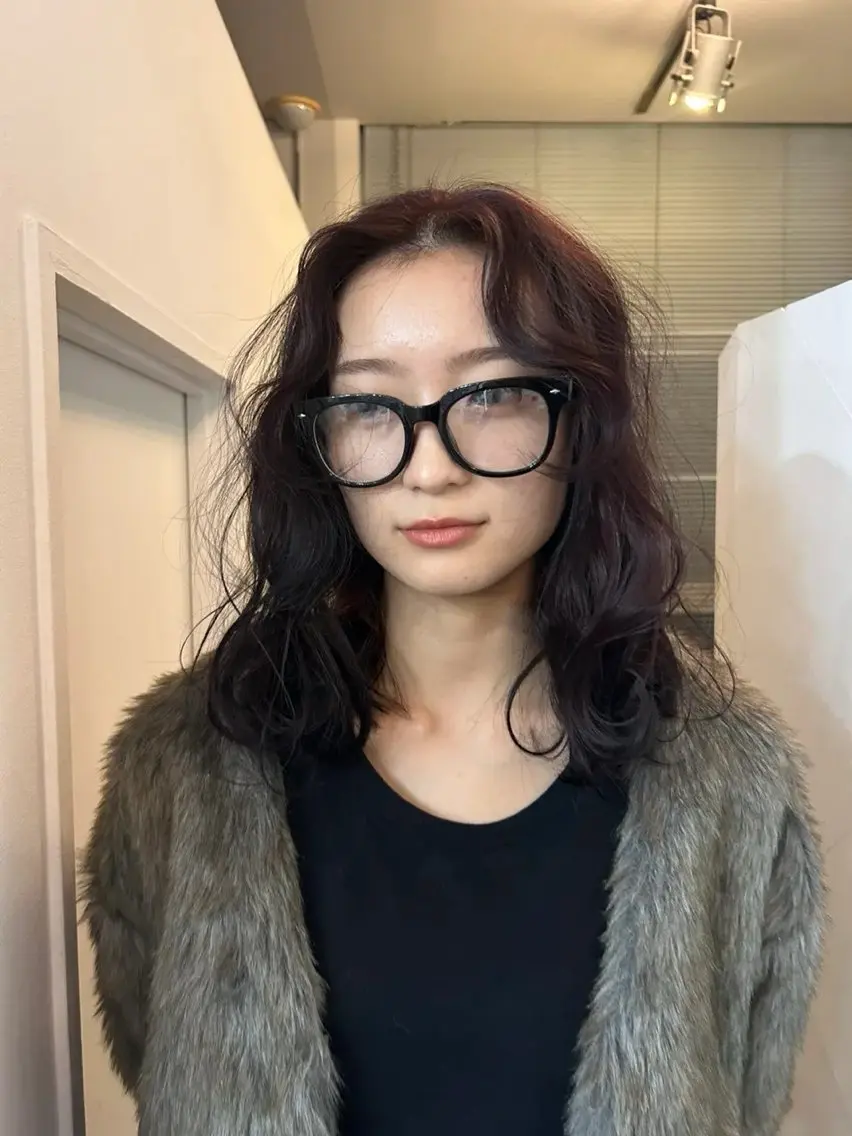 セミロング かがやしづ ⭐️ベージュのヘアスタイル