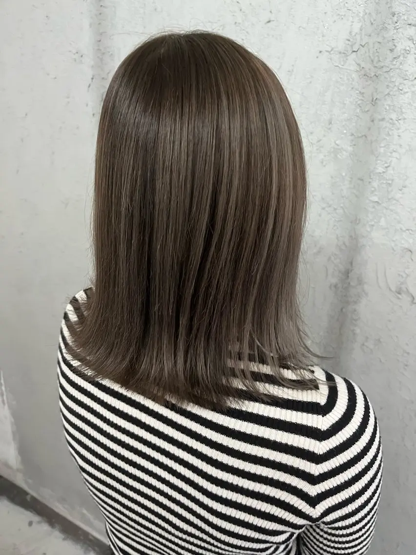 カラー ヘアカラー sena 《Mariana》のヘアスタイル