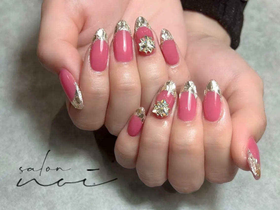 ネイル フレンチネイル ガラスフレンチ ピンク ハンドネイル salon noiのネイルデザイン