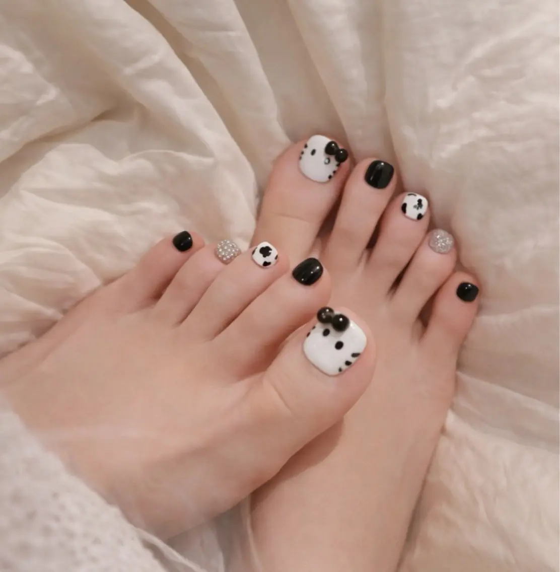 ネイル フットネイル 🎀Lilla💎 Nail Salonのネイルデザイン