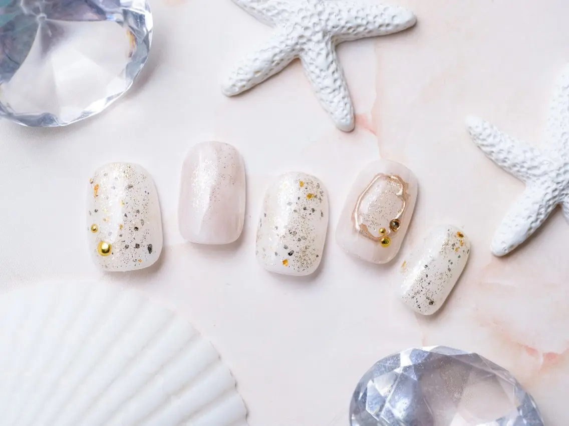 ネイル NailSalon MAHINAのネイルデザイン