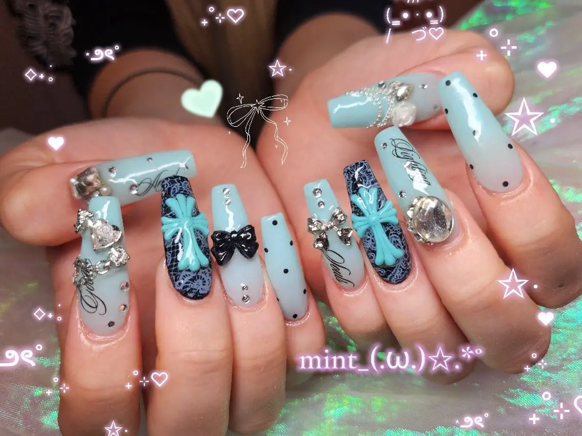 ネイル ハンドネイル 💜bora .のネイルデザイン