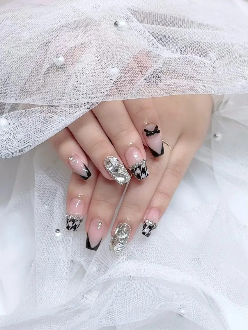 ネイル ハンドネイル Hal nail Nanamiのネイルデザイン