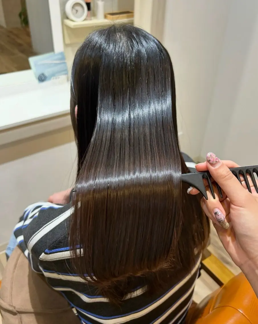 ロング 髪質改善 カット 縮毛矯正 Hanon 掛水　美桜のヘアスタイル