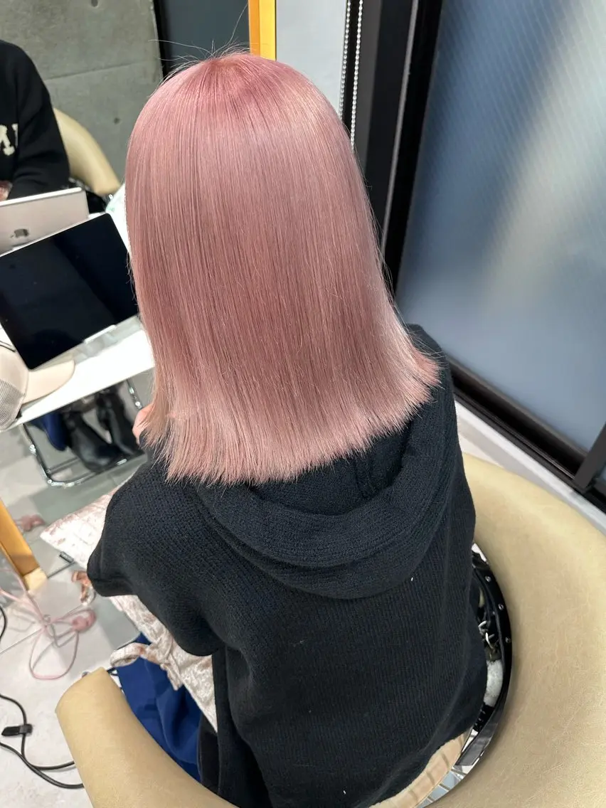 ダブルカラー🎨➕似合わせカット✂️➕クイックトリートメント(超音波アイロンサービス✨️)の写真