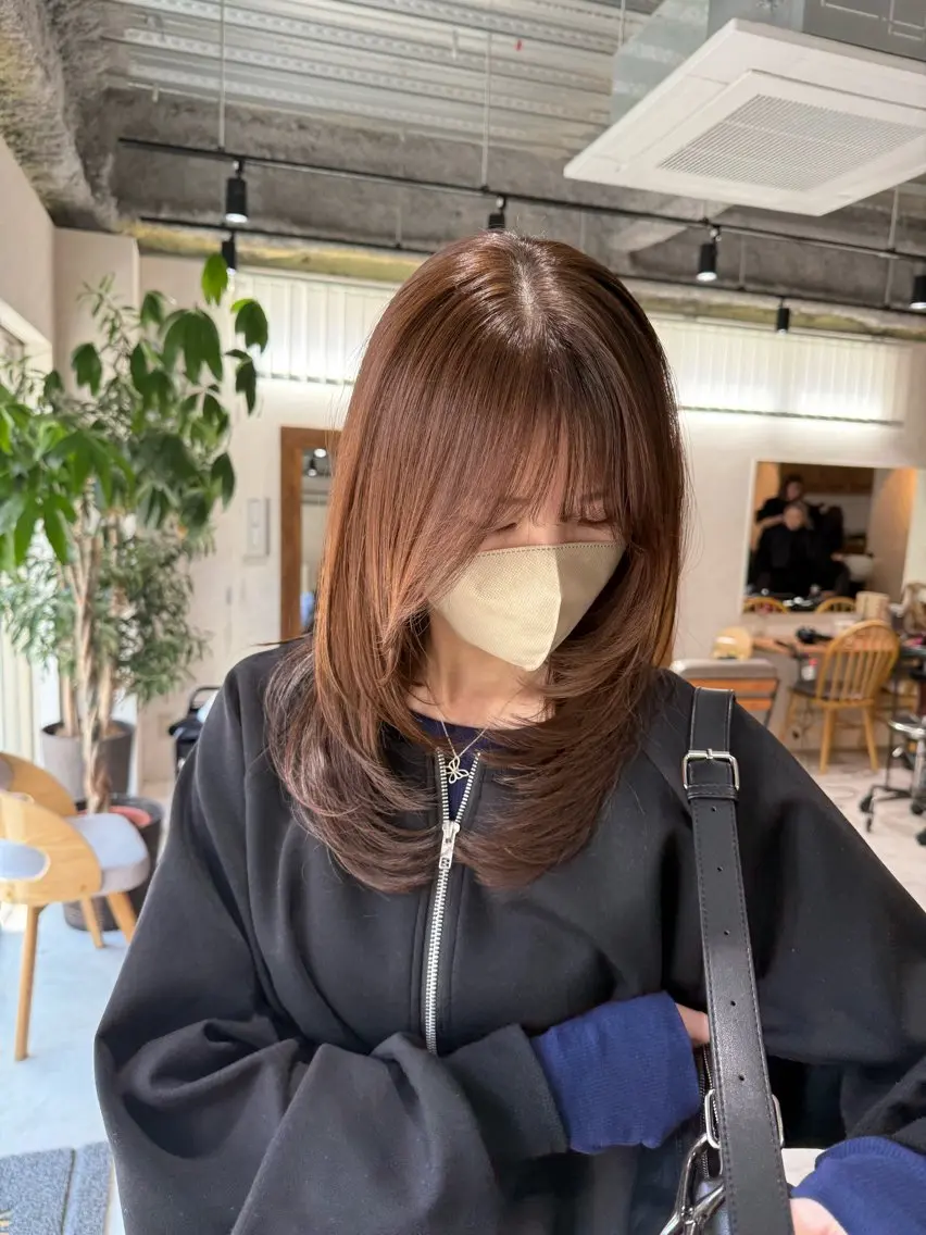 🧡流行りの定番🧡　【レイヤーカット＋艶カラー＋1stepトリートメント🐬】※なんでもご相談ください❣️の写真