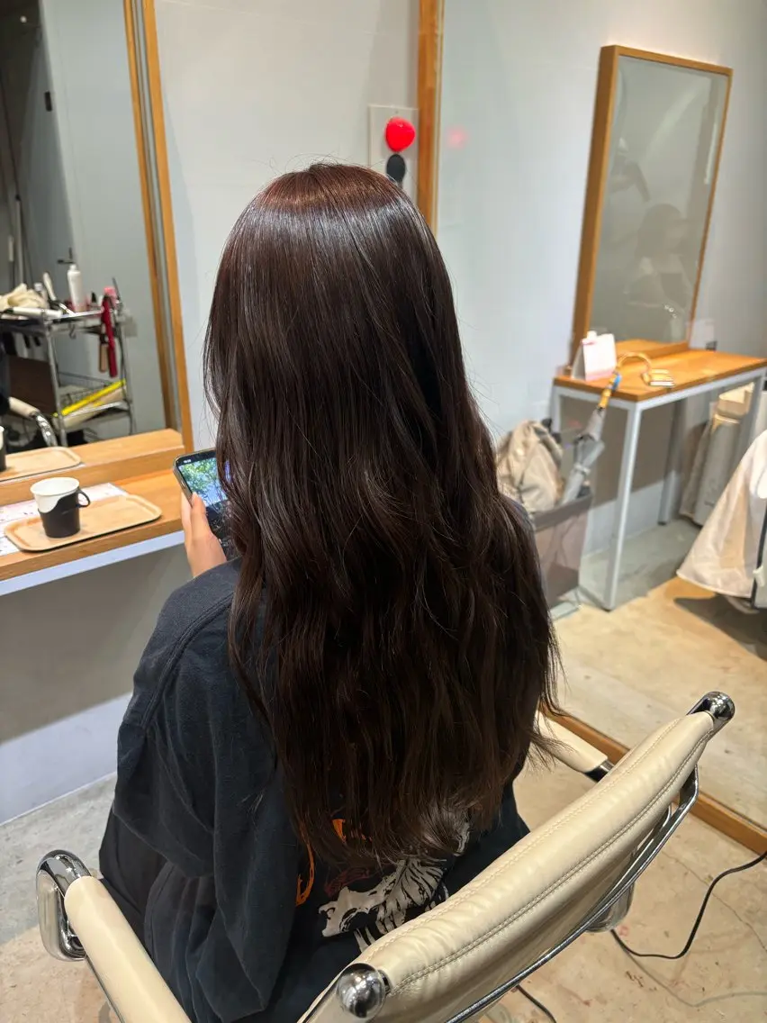 カラー 井手上 華のヘアスタイル