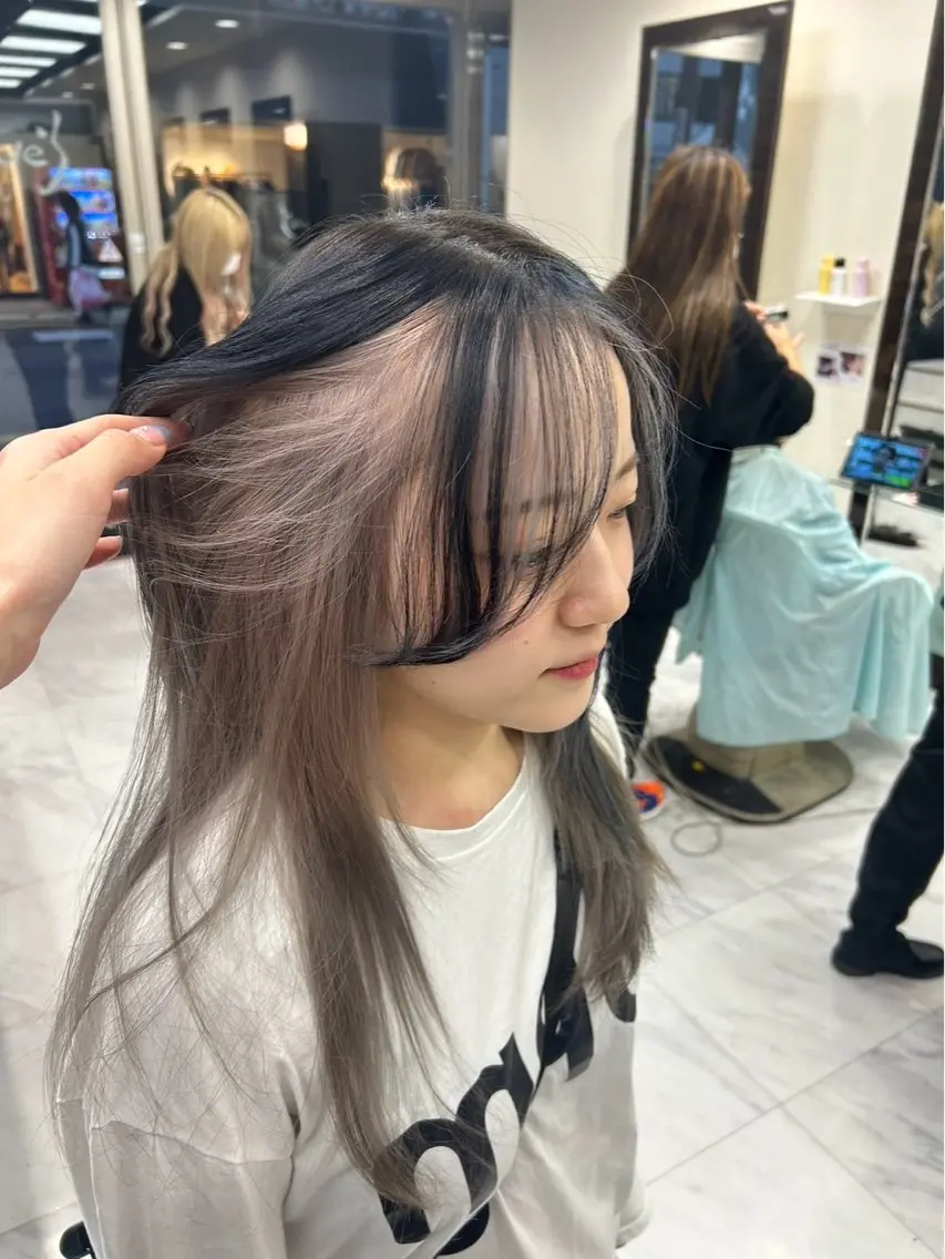 ロング カラー ヘアカラー 透明感/ブリーチカラ ー🦋Rico🦋のヘアスタイル